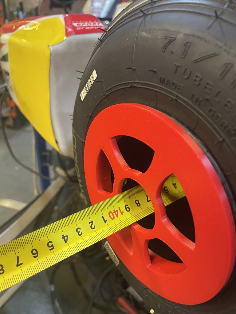 outils mesure essieux karting